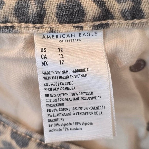 American Eagle Outfitters Leopard Print Jean Shorts - Picture 3 of 5